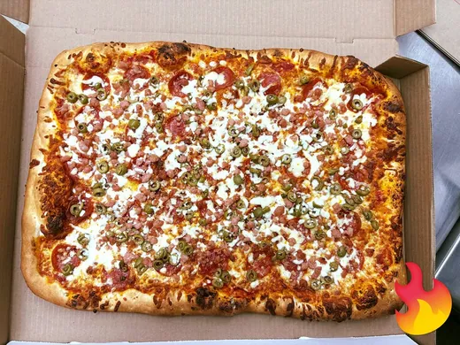 Fresh pizza from The Pizza House in Grimsby